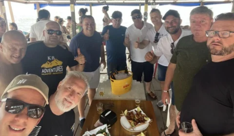 Grupo de turistas tem joias roubadas em assalto no Centro de Manaus; prejuízo é de R$ 50 mil