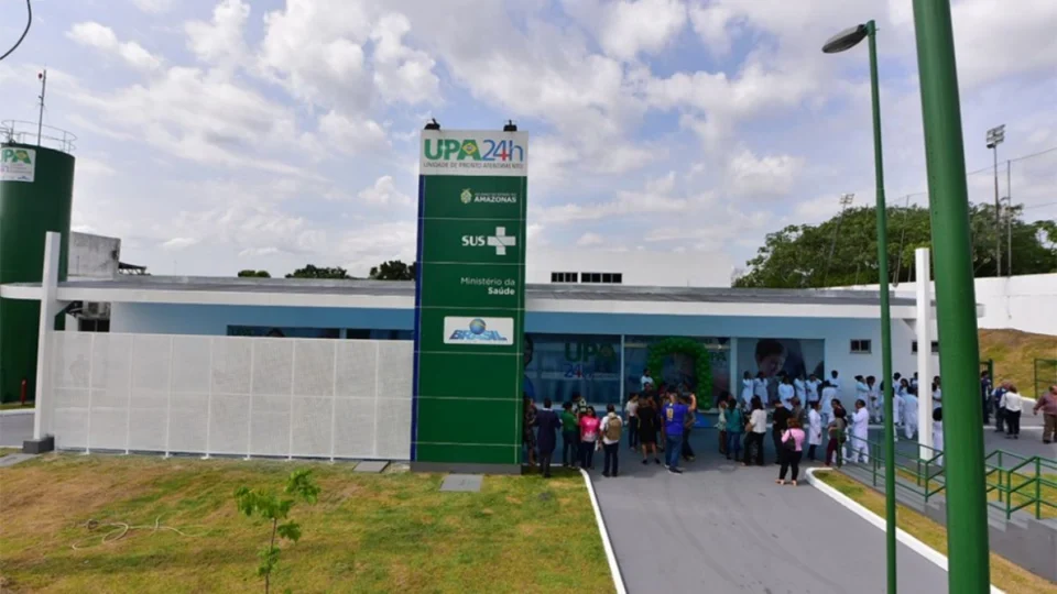 Moradores denunciam falta de remédios e demora na UPA José Rodrigues, em Manaus