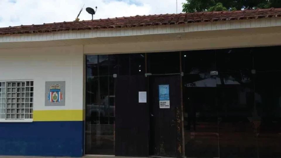 Adolescente conta em carta abusos sofridos por parceiro de avó em Carauari (AM); crime durou por 9 anos