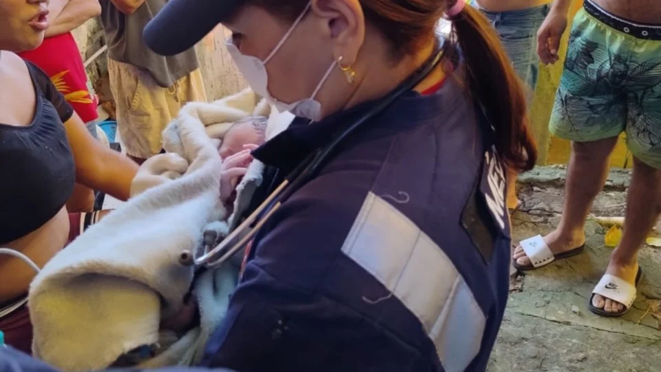 Bebê jogado de janela em Manaus ficará em abrigo, determina Justiça