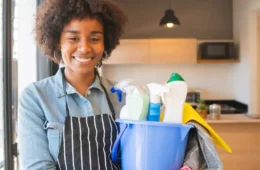 Dia Internacional do Trabalhador Doméstico: veja frases para enviar e homenagear hoje