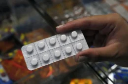 Dipirona de 500 mg é retirada temporariamente da rede pública de saúde de Manaus; veja o motivo