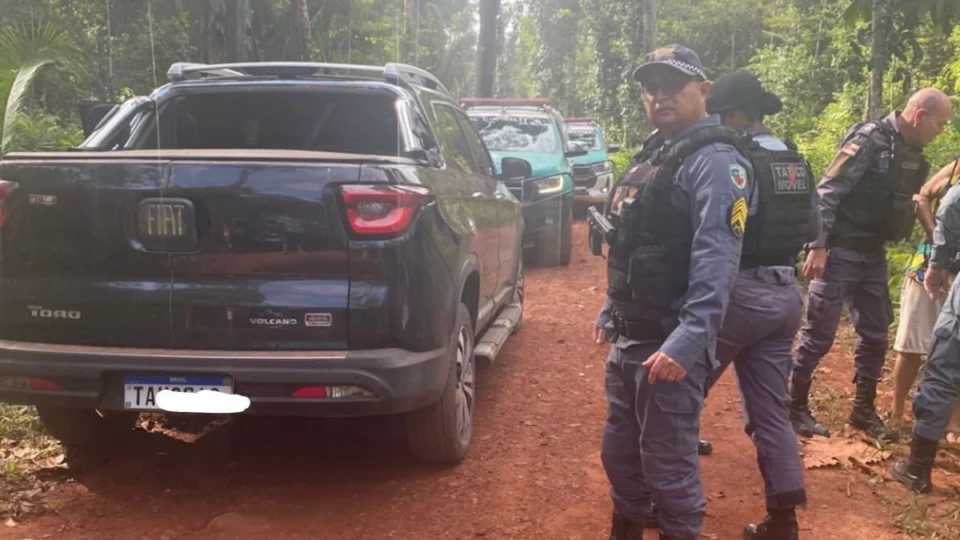 Família é sequestrada por grupo armado e libertada após tentativa de golpe via Pix no Amazonas
