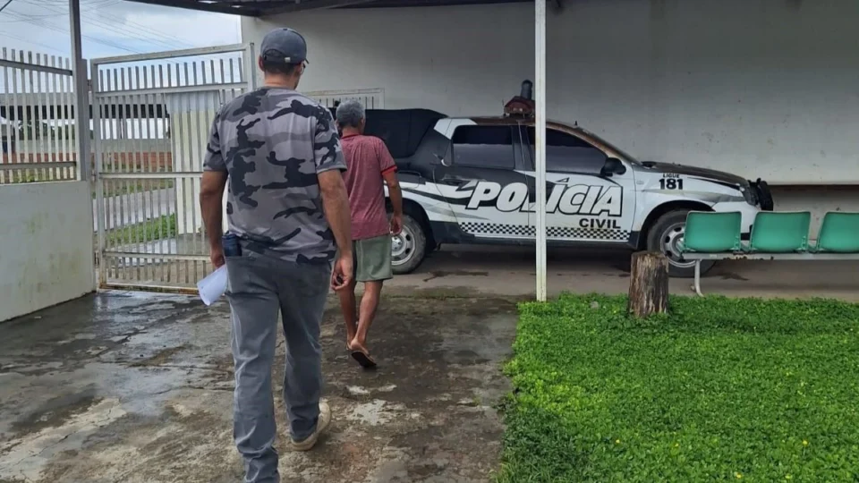 Idoso é preso em flagrante por exploração sexual e agressão de adolescente de 15 anos em Boa Vista dos Ramos (AM)