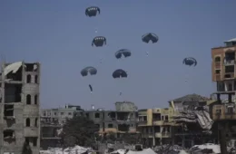 Israel entrega alimentos em Gaza e anuncia trégua de 10h após pressão internacional; entenda