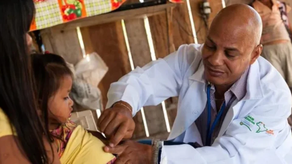Mais Médicos envia 109 profissionais ao Amazonas para atendimento em áreas indígenas