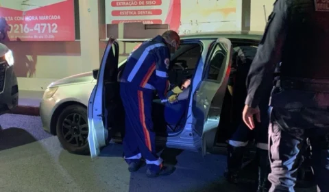 Mulher é achada morta em carro estacionado no Parque 10, zona centro-sul de Manaus