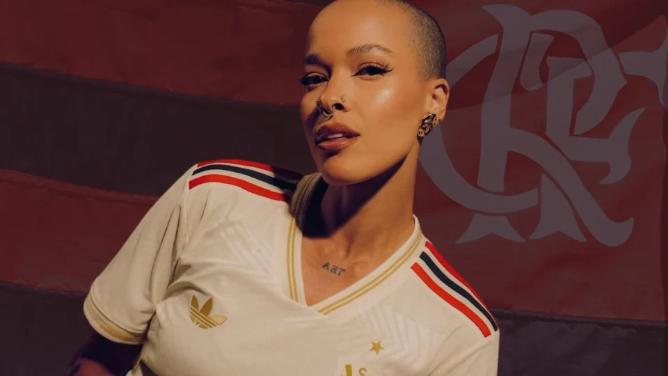 Nova camisa do Flamengo! Time lança 3º uniforme para 2025; confira