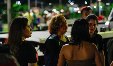 Operação fecha adega irregular e flagra menor consumindo bebida alcoólica em Manaus