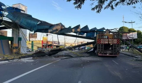 Passarela da Torquato Tapajós será demolida no domingo (3) e afetará trânsito em Manaus