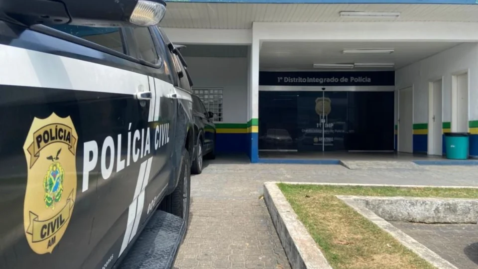 Policial da reserva é preso suspeito de abusar de presa durante transferência de Humaitá para Manaus