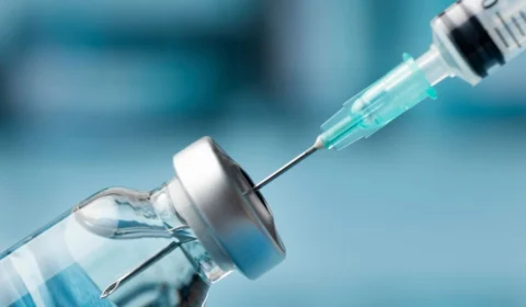 Cientistas avançam em vacina contra o câncer com tecnologia de RNA mensageiro