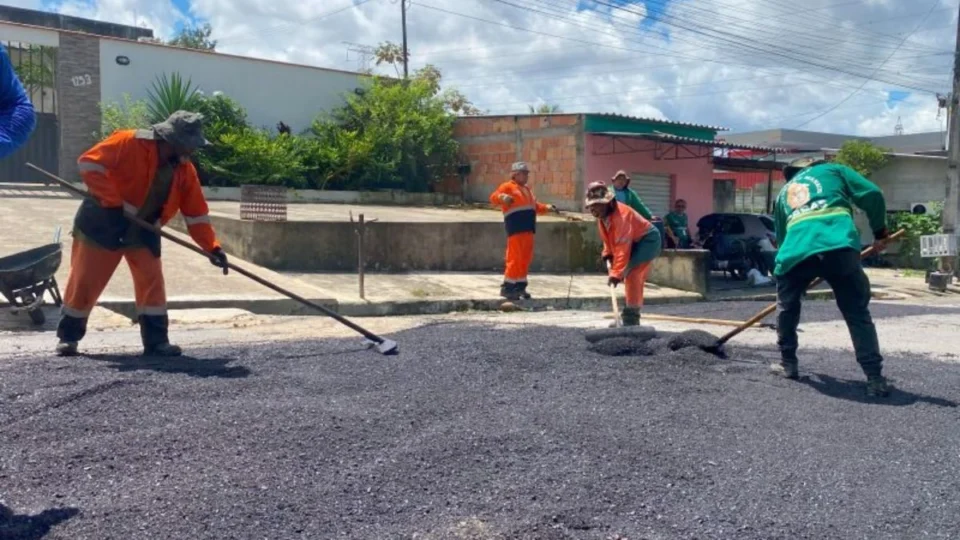 ‘CPI do Asfalta Manaus’ é aprovada pela ALEAM para investigar repasse de R$ 181 milhões em obras em Manaus