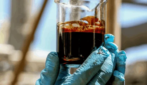 Mudança geopolítica com ação dos EUA na Venezuela pode favorecer petróleo do Brasil na China; entenda