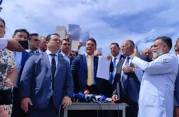 Oposição propõe ‘pacote da paz’ com críticas a Moraes e defesa da anistia