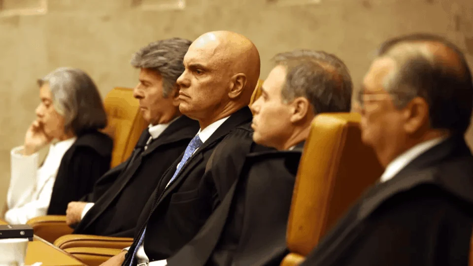 Ministro do STF pode ser afastado? Saiba como funciona o processo de impeachment
