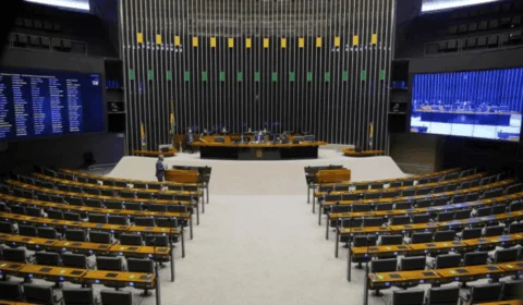 Câmara discute denúncias contra Casa de Governo em Roraima