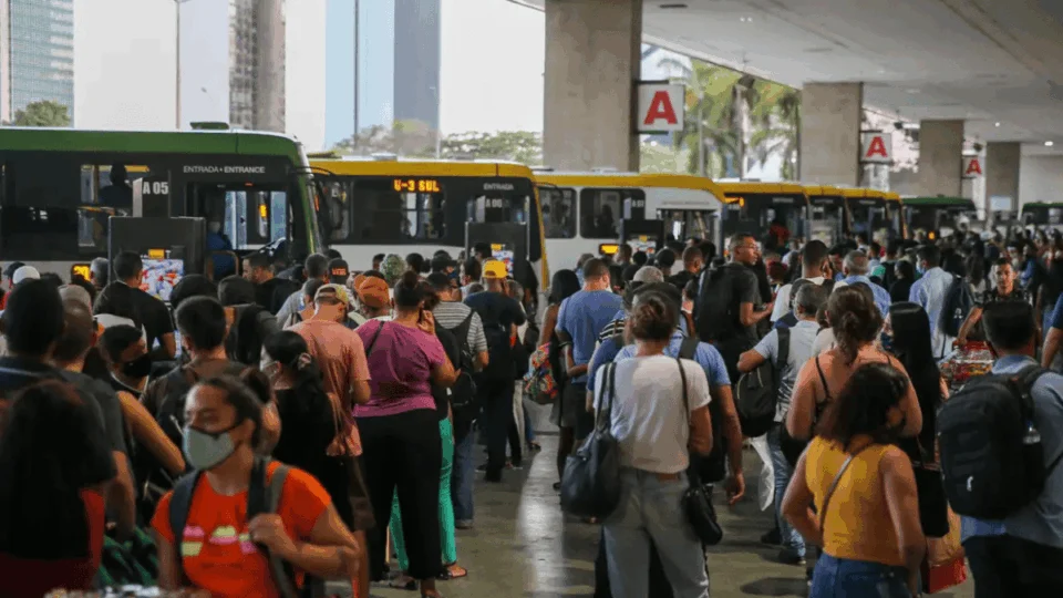 Taxa de desocupação cai em 18 estados; Rondônia encontra recuo de 2,3%