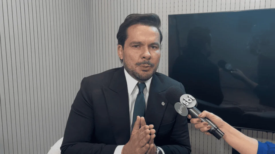 ‘O governo Lula está colocando o Brasil em maus lençóis’, afirma Capitão Alberto Neto