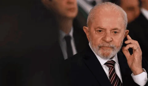 Pesquisa mostra 51% de desaprovação a Lula; 43% o consideram melhor que Bolsonaro e 46% veem economia pior