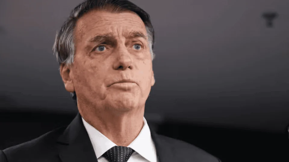 PF aponta movimentação de R$ 30,5 milhões de Bolsonaro; PT vai ao STF
