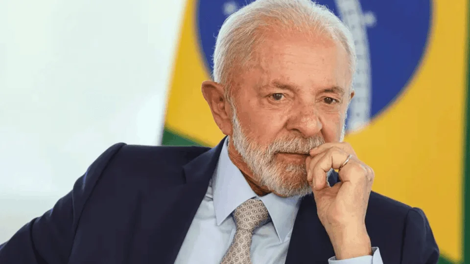 Lula fala em quarto mandato e boa forma, mas maioria rejeita novo mandato, diz pesquisa