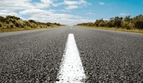 Tragédia em Araguatins (TO): mulher morre em acidente após carro invadir contramão na TO-010