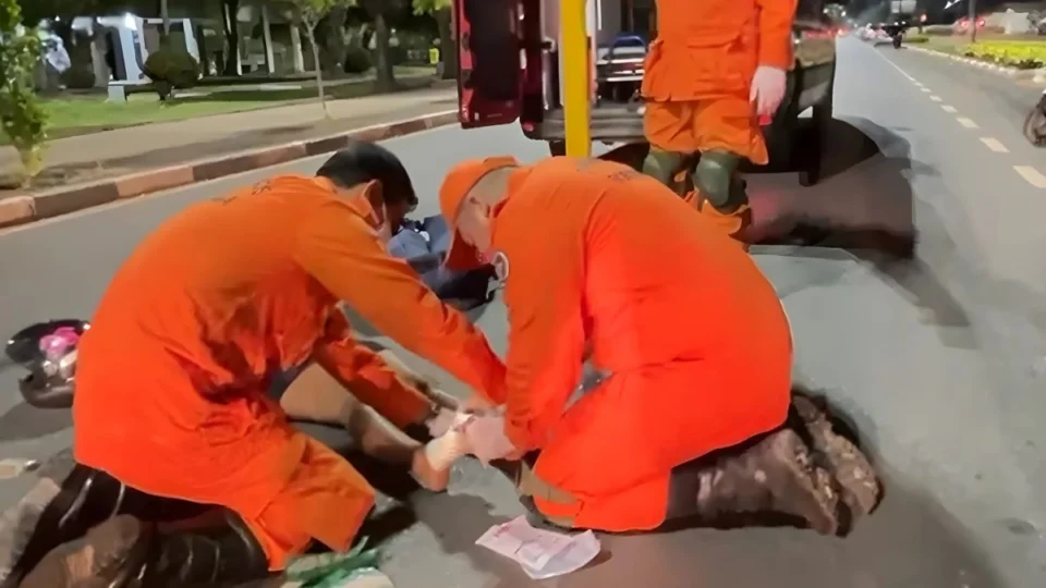 Motociclista sem habilitação se envolve em acidente grave na Avenida Capitão Ene Garcez da capital