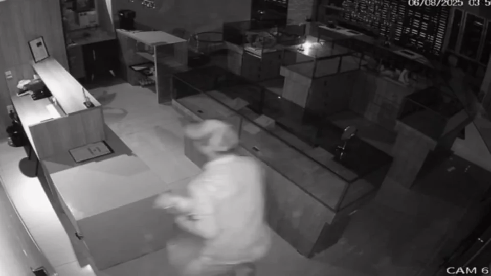 Polícia Civil prende suspeitos de furto em joalheria no Centro de Boa Vista