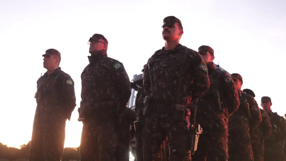 Tropas do Comando Militar do Sul iniciam deslocamento para Operação Atlas 2025 na Amazônia