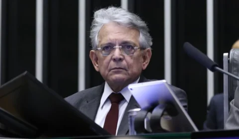 Pauderney fala sobre impactos do tarifaço na região Norte e pede fortalecimento da economia do Amazonas
