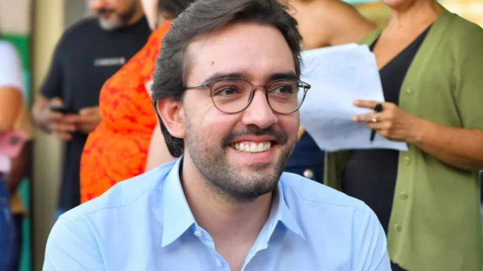 Deputado Thiago Abrahim defende Zona Franca e alerta sobre impacto do tarifaço no Amazonas