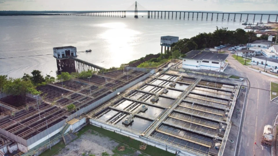 Manaus pode ficar até 24h sem água após ‘apagão’ que afetou estações de tratamento
