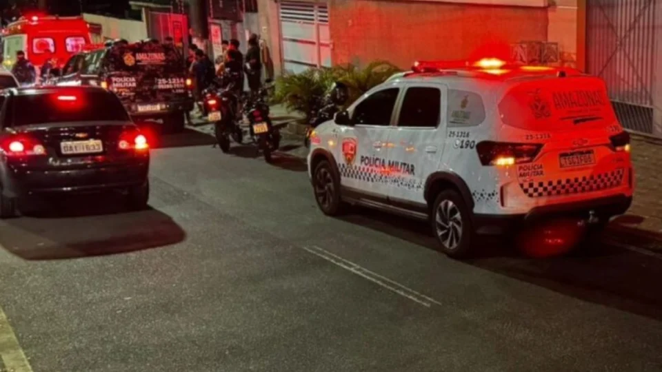 Justiceiro mata suspeito e deixa outro ferido em tentativa de assalto em posto de Manaus