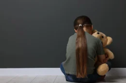 Avô é preso por estuprar duas netas de companheira em Novo Airão; suspeito já foi condenado pelo mesmo crime