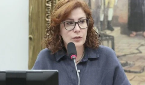 Carla Zambelli enfrenta nova audiência na Itália em processo de extradição solicitado pelo Brasil