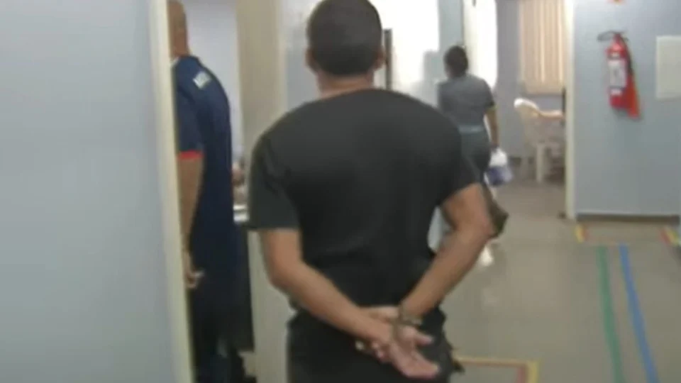 VÍDEO: suspeito de roubar celulares após shows em Manaus é preso; quadrilha agia como motoristas de aplicativo
