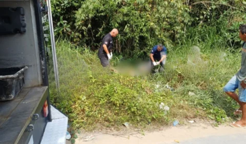 Corpo é encontrado em área de mata com sinais de agressão em Manaus; polícia investiga possível ‘acerto de contas’