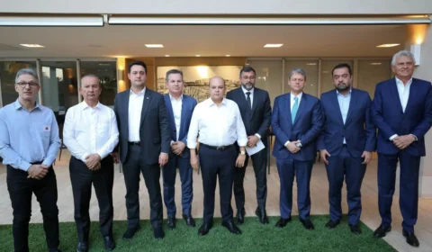 Wilson Lima participa de reunião com outros governadores para buscar soluções para o tarifaço dos EUA