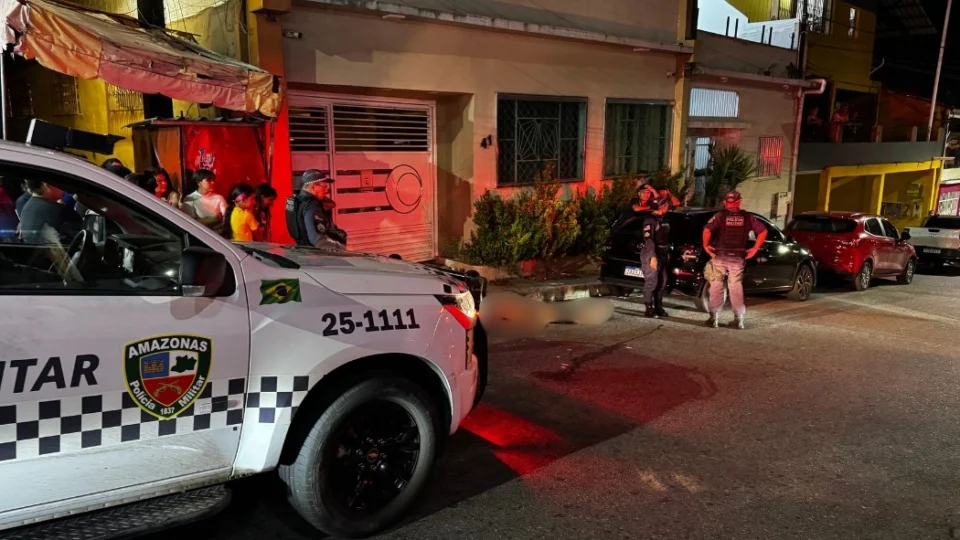 Homem suspeito de tentar abusar criança é espancado por moradores em Manaus
