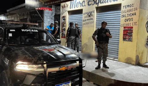 Homem é baleado durante assalto em mercadinho no bairro Flores, em Manaus