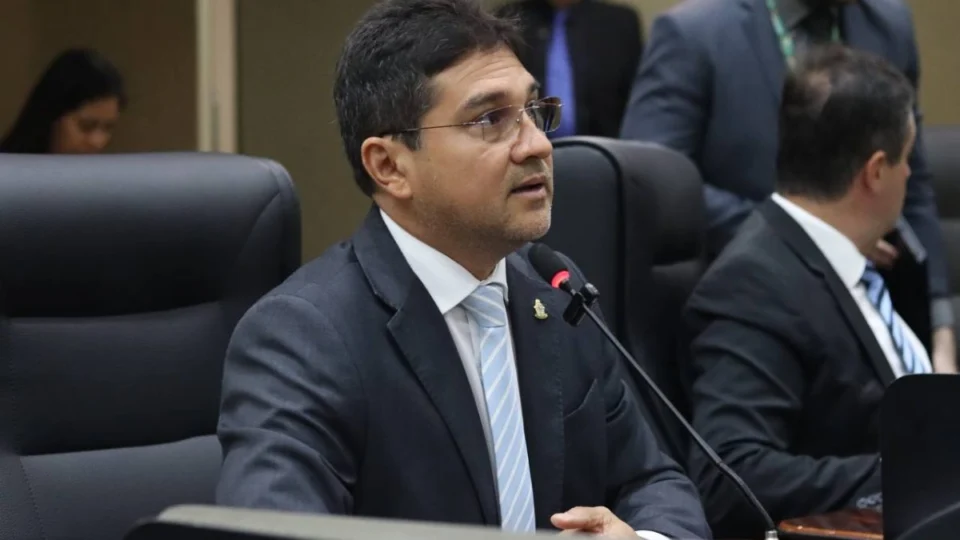 Jander Lobato anuncia pré-candidatura à Assembleia Legislativa e detalha planos políticos