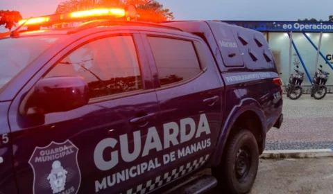 Mãe se esconde em padaria com filho de 2 anos para fugir de agressões do marido em Manaus; suspeito é preso