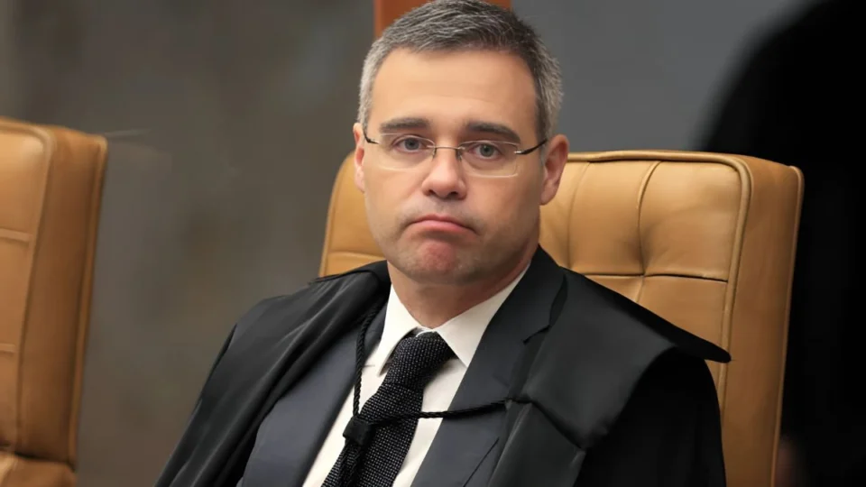 TSE adia decisão sobre cassação do governador Antonio Denarium