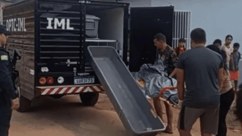 Mulher é morta a facadas pelo ex-marido no interior do Acre, mesmo com medida protetiva