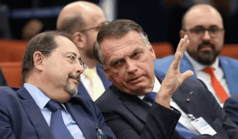 Presença de Bolsonaro em julgamento no STF ‘depende dos médicos’, diz advogado