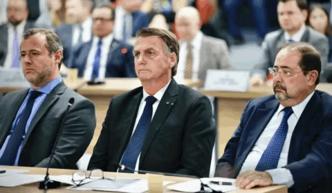 Delação de Mauro Cid é contestada por defesa de Bolsonaro, que questiona 30 anos de pena