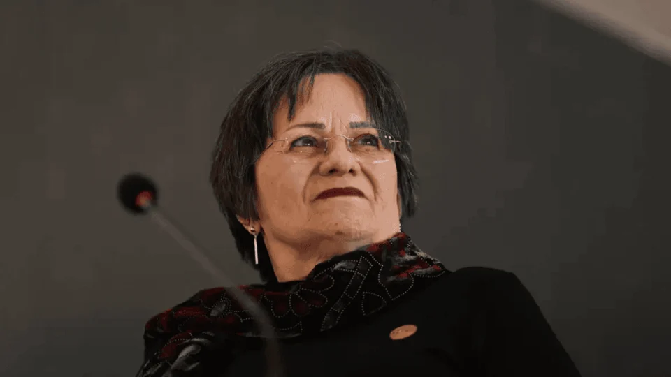 Lula dá status oficial à Lei Maria da Penha e premia cidades amigas das mulheres