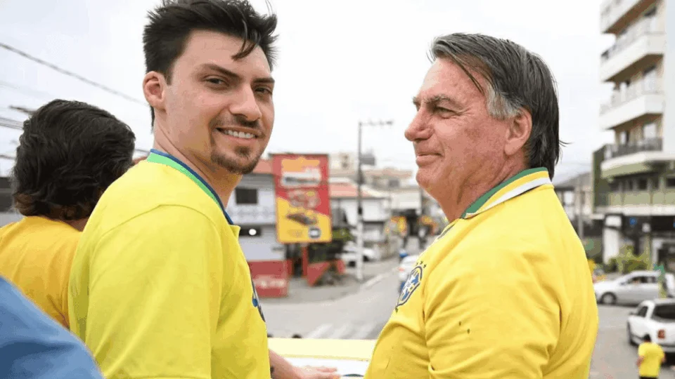 Ação penal contra filho de Bolsonaro começa em novembro no DF