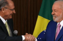 Alckmin aposta em estabilidade do governo e projeta Lula como favorito em 2026